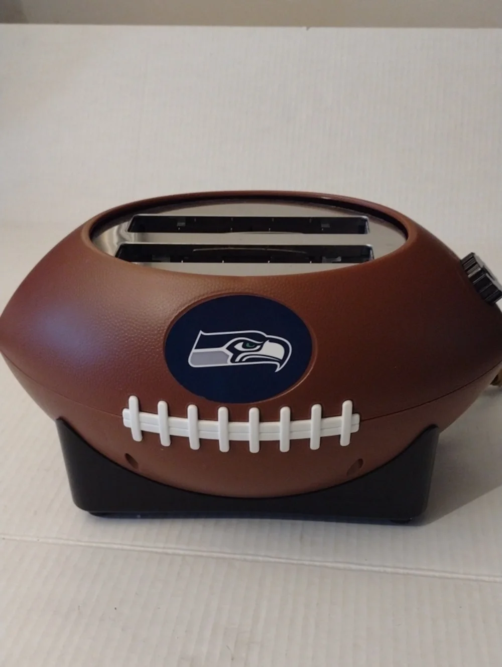 Seahawks Toaster - Picture 7 of 8